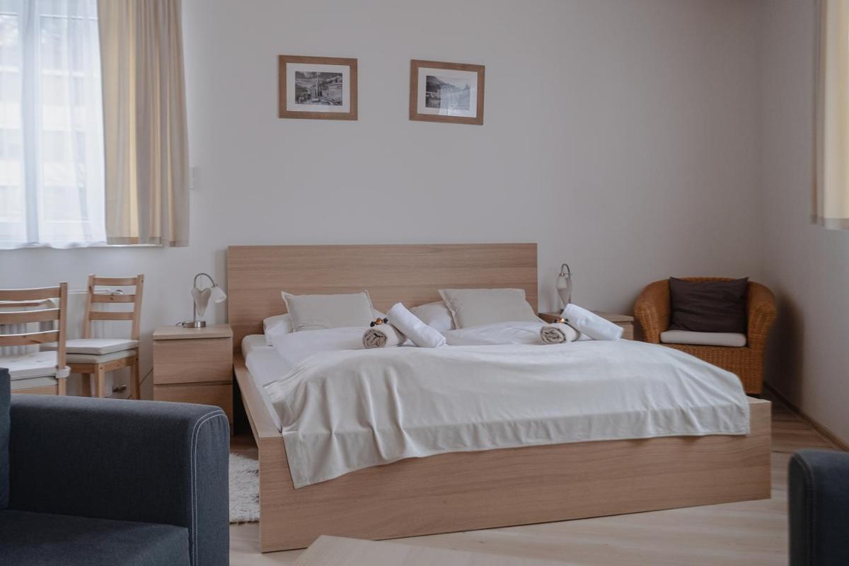 Guest house Alpenpension Haslinger 3*